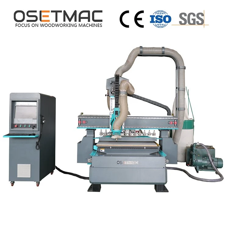 12 инструмента Atc дървообработващ CNC рутер